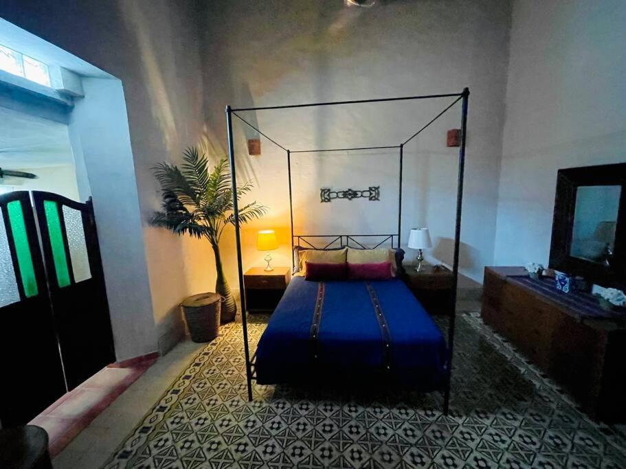 House Dzalbay Santa Lucia With Hot Tub Villa Mérida Eksteriør billede